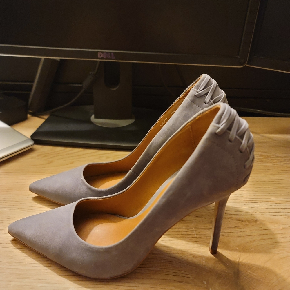 Steve Madden Gray Faux-Suede Pumps WORN ONLY ONCE!